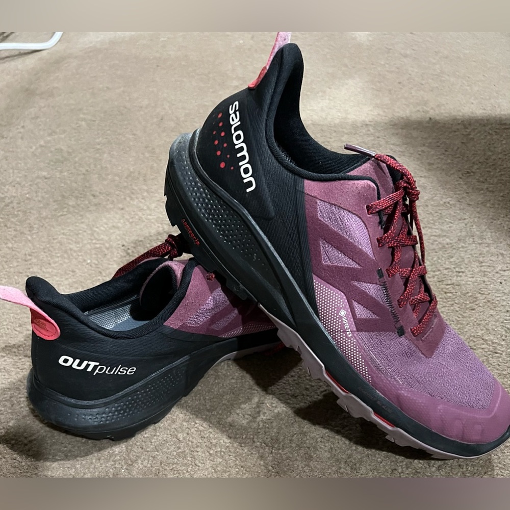 Solamon women's shoes 👟